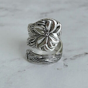 Spoon Ring Women – Vintage Flower Adjustable Chunky Silver Y2K Jewelry